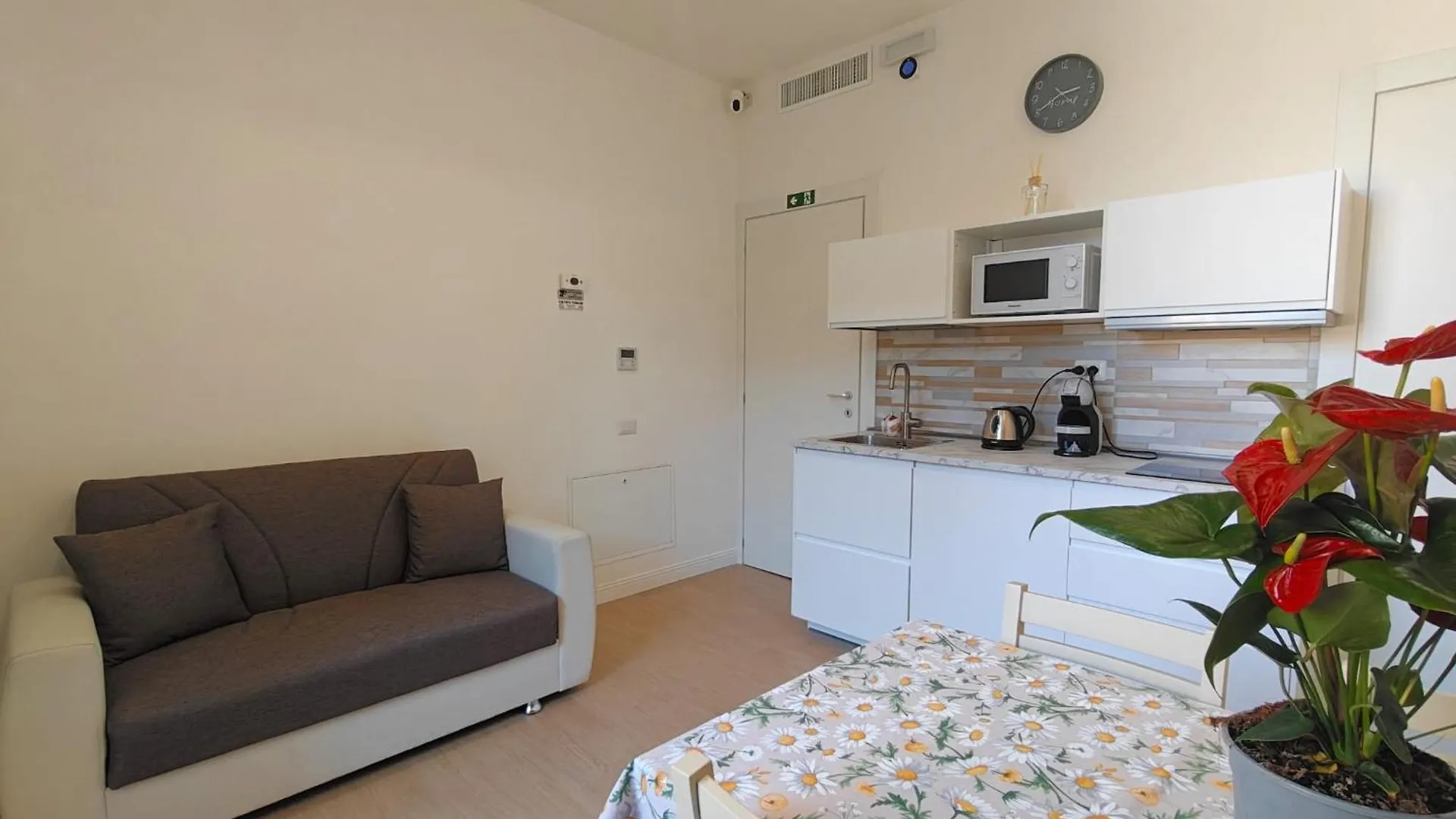 La Casa Di Mida Hotel Rome Guest house